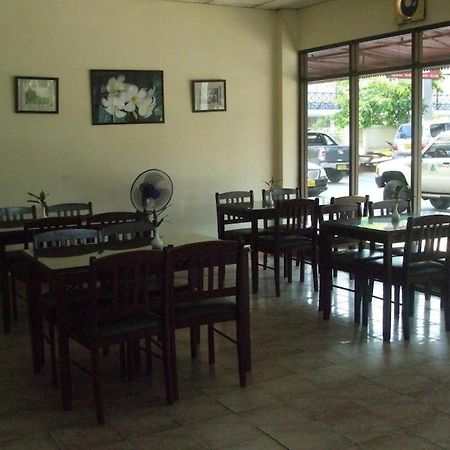 Souvanna 2 Hotel Vientiane Bagian luar foto