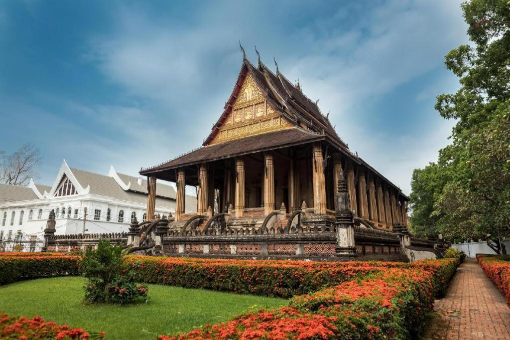 Souvanna 2 Hotel Vientiane Bagian luar foto