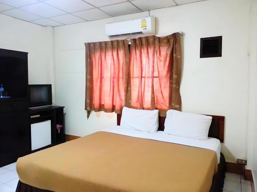 Souvanna 2 Hotel Vientiane Bagian luar foto