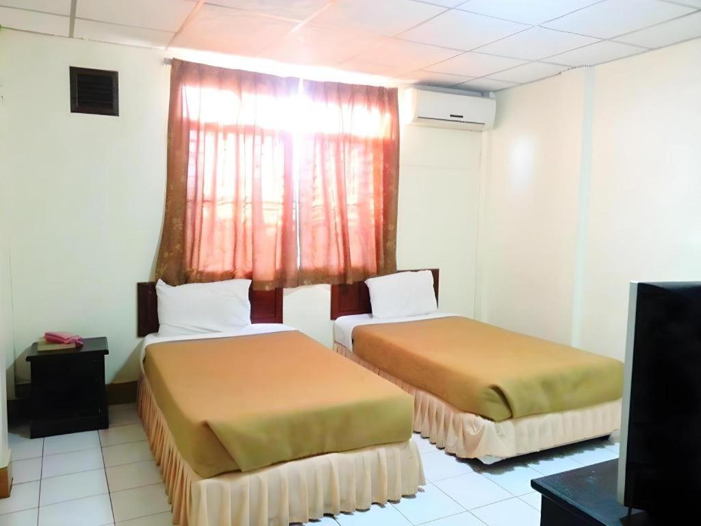 Souvanna 2 Hotel Vientiane Bagian luar foto