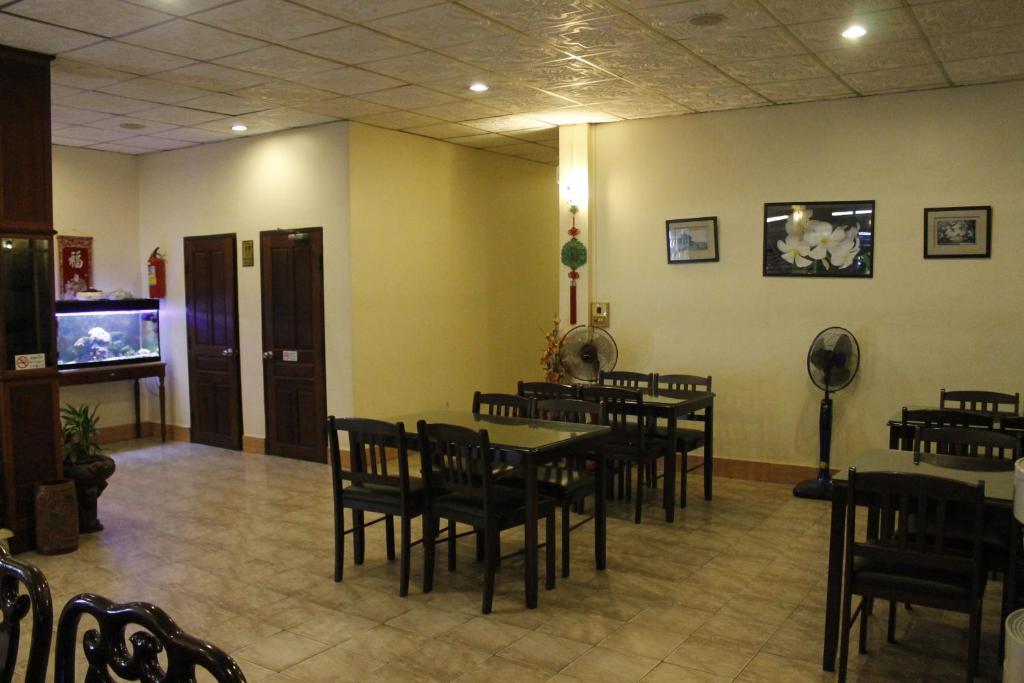 Souvanna 2 Hotel Vientiane Bagian luar foto