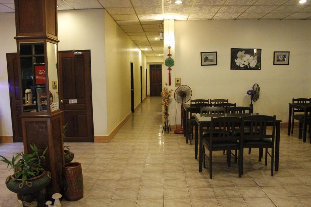 Souvanna 2 Hotel Vientiane Bagian luar foto